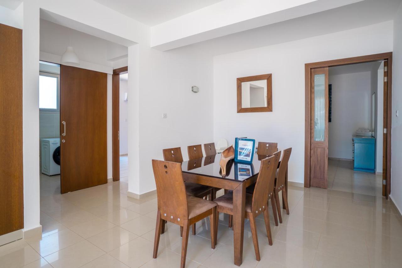 Oniros By Prestige Bookings Peyia Buitenkant foto