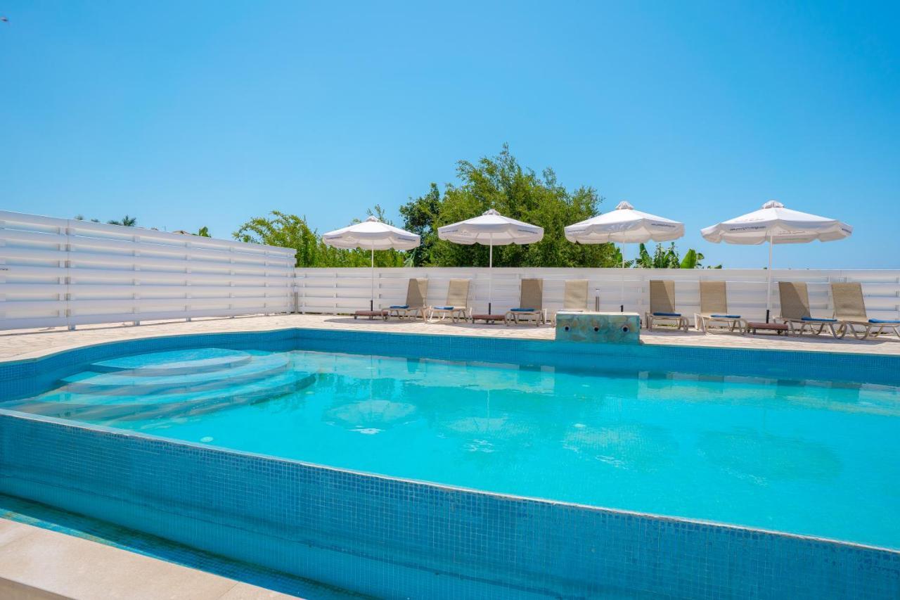 Oniros By Prestige Bookings Peyia Buitenkant foto