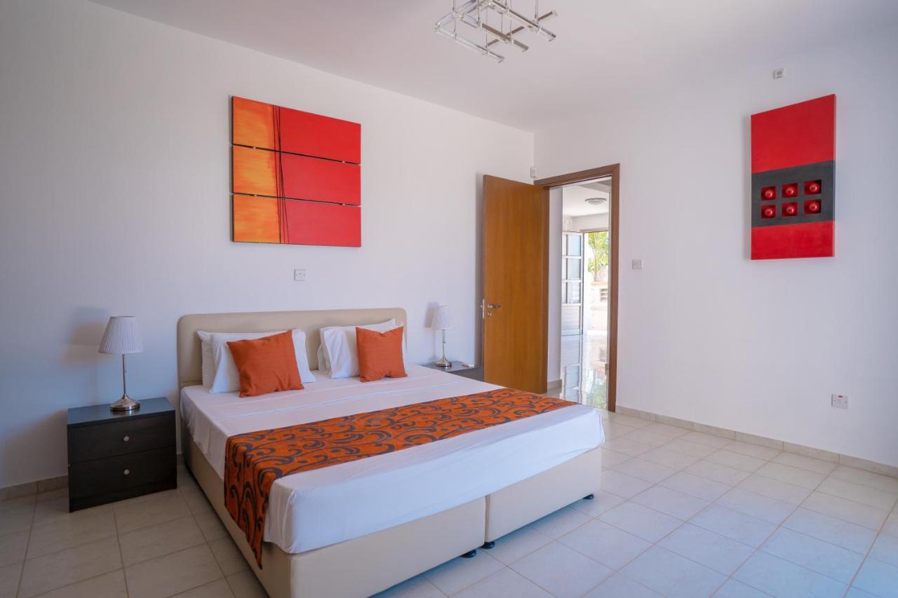 Oniros By Prestige Bookings Peyia Buitenkant foto